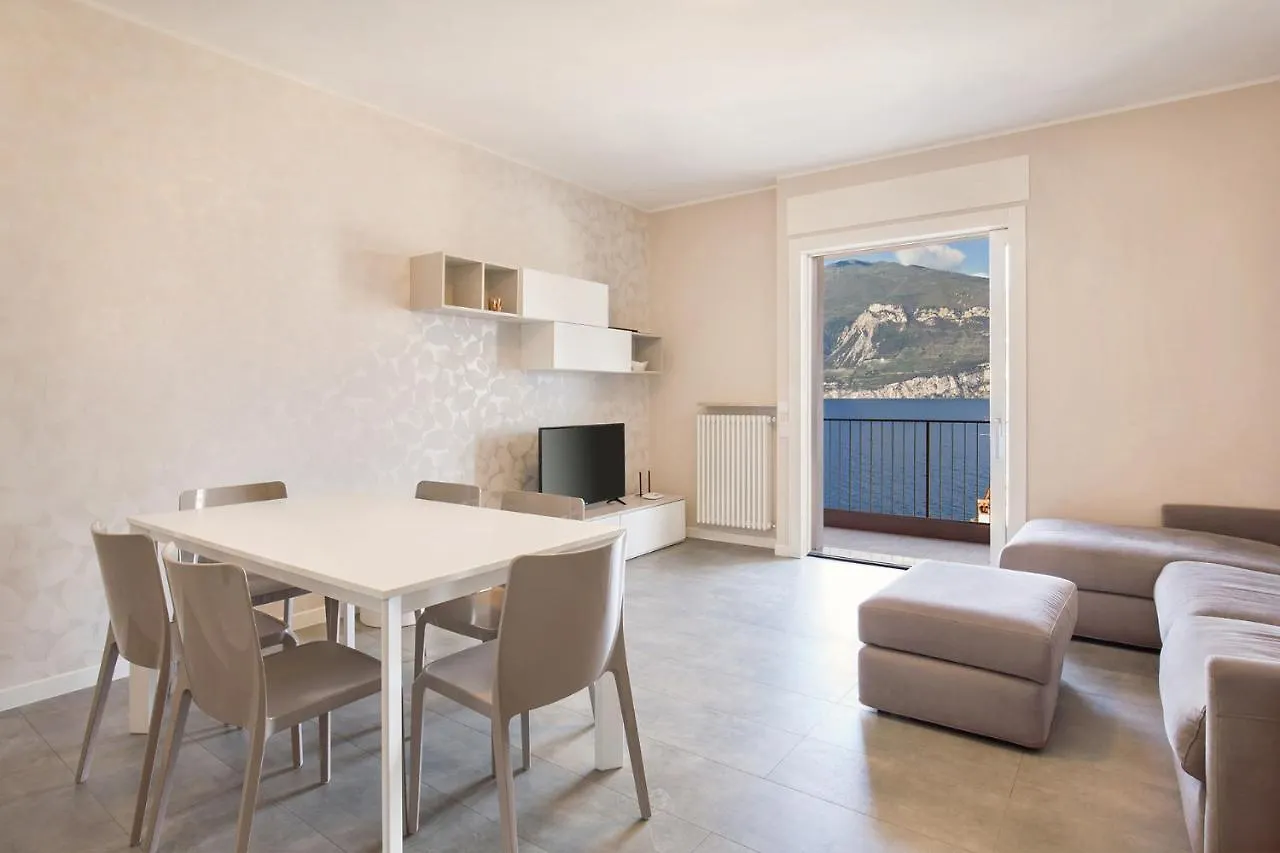 Casa Giovanna - Vista Al Lago Brenzone sul Garda Apartment